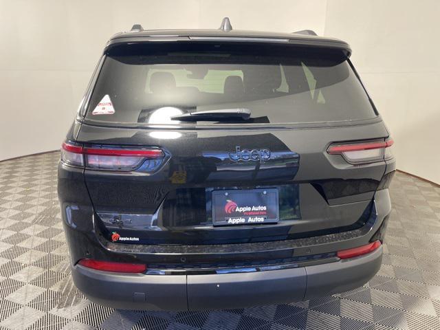 new 2025 Jeep Grand Cherokee car, priced at $51,037