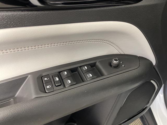 new 2025 Jeep Compass car, priced at $29,995
