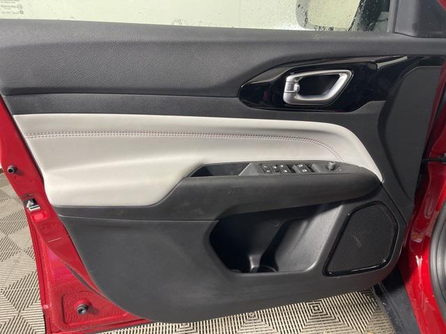 new 2026 Jeep Compass car, priced at $32,900