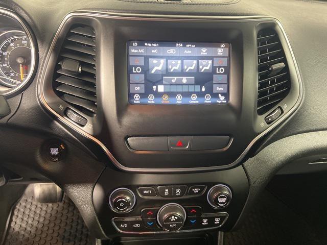 used 2019 Jeep Cherokee car, priced at $18,499