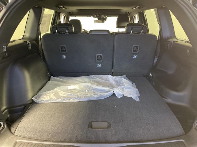 new 2025 Jeep Grand Cherokee car, priced at $44,033