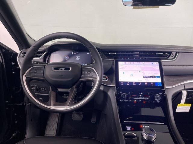 new 2025 Jeep Grand Cherokee car, priced at $42,495
