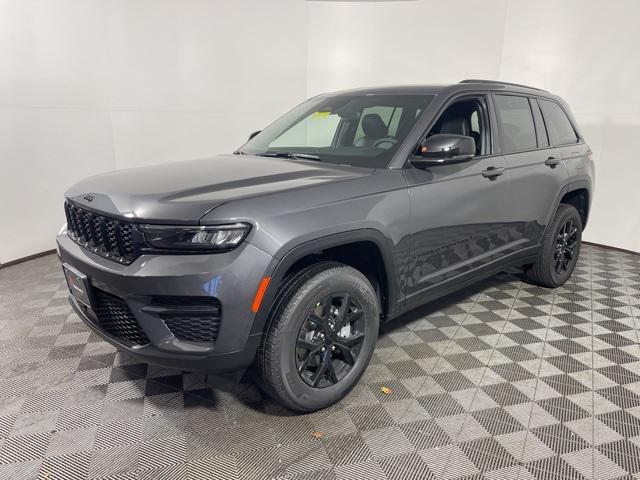 new 2025 Jeep Grand Cherokee car, priced at $42,461