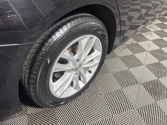 used 2017 Chevrolet Malibu car, priced at $12,394