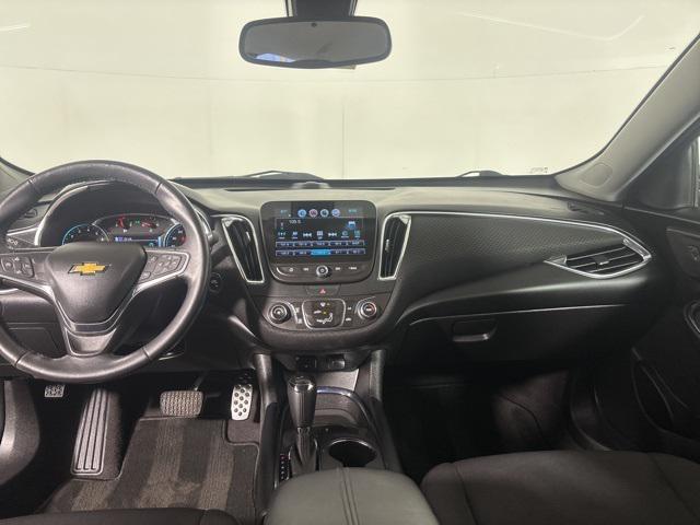 used 2017 Chevrolet Malibu car, priced at $12,394