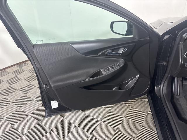 used 2017 Chevrolet Malibu car, priced at $12,394