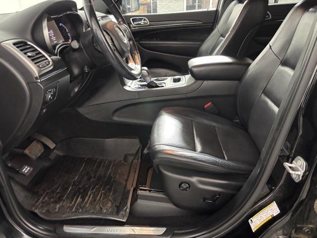 used 2020 Jeep Grand Cherokee car, priced at $22,444