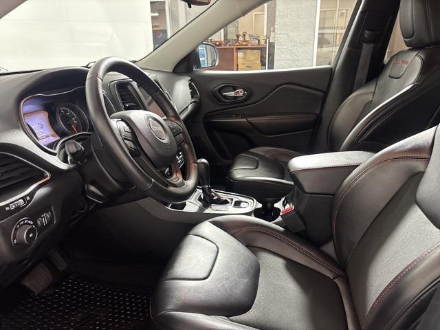used 2020 Jeep Cherokee car, priced at $19,990