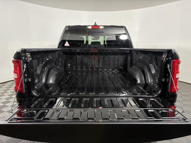 new 2025 Ram 1500 car, priced at $45,633