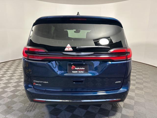 new 2025 Chrysler Pacifica car, priced at $42,209