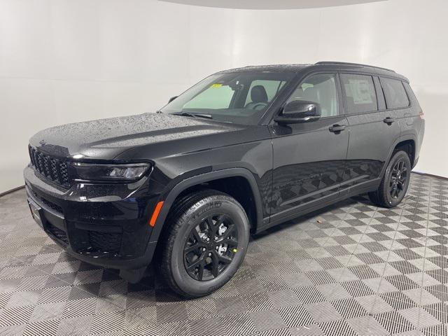 new 2025 Jeep Grand Cherokee car, priced at $44,752