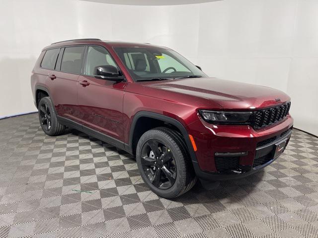 new 2025 Jeep Grand Cherokee car, priced at $47,229