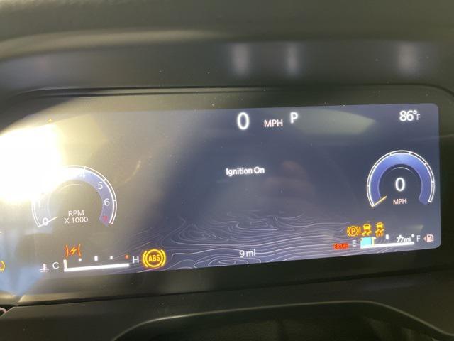 new 2025 Jeep Grand Cherokee car, priced at $44,998
