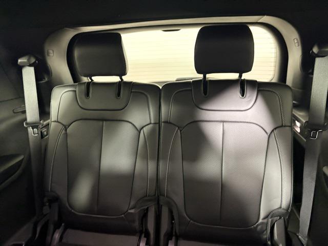 new 2025 Jeep Grand Cherokee car, priced at $48,337