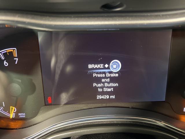 used 2021 Jeep Grand Cherokee car, priced at $29,814