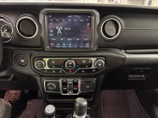 used 2021 Jeep Gladiator car, priced at $30,794