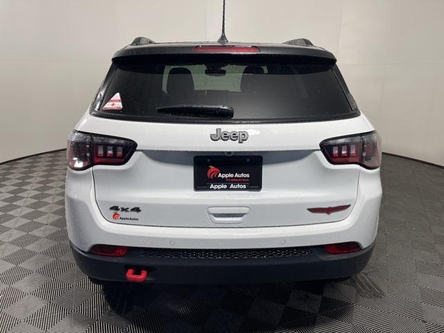 new 2025 Jeep Compass car, priced at $30,495