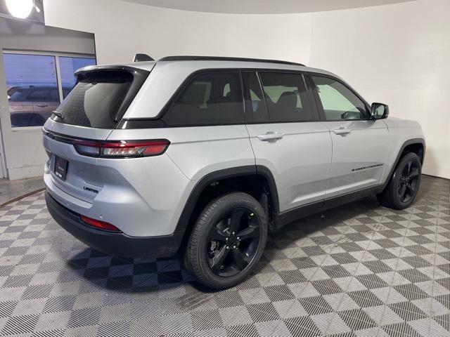 new 2025 Jeep Grand Cherokee car, priced at $44,844