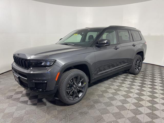 new 2025 Jeep Grand Cherokee car, priced at $51,403