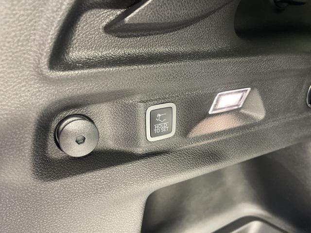 new 2025 Jeep Grand Cherokee car, priced at $51,403