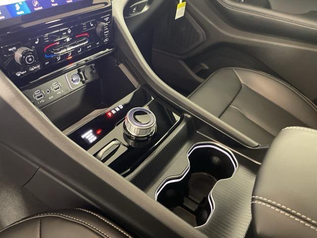 new 2025 Jeep Grand Cherokee car, priced at $51,403