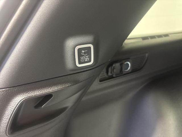 new 2025 Jeep Grand Cherokee car, priced at $49,916