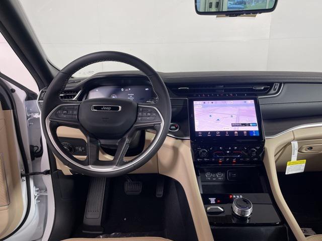 new 2025 Jeep Grand Cherokee car, priced at $49,498