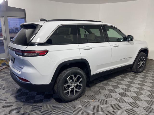 new 2025 Jeep Grand Cherokee car, priced at $49,498
