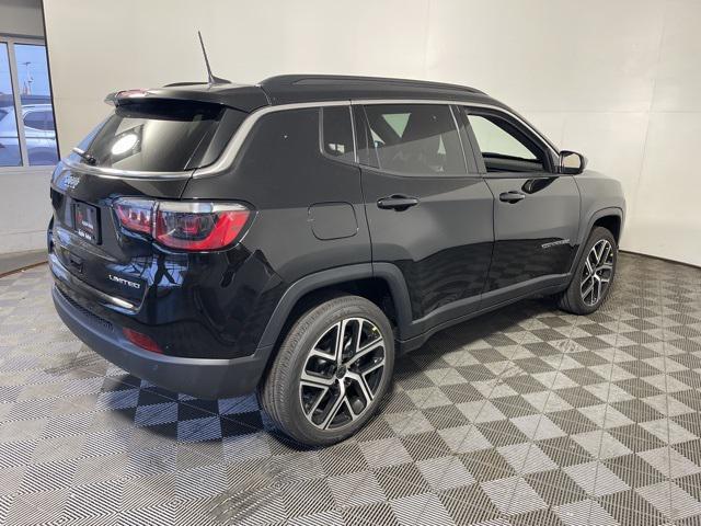 new 2025 Jeep Compass car, priced at $30,995