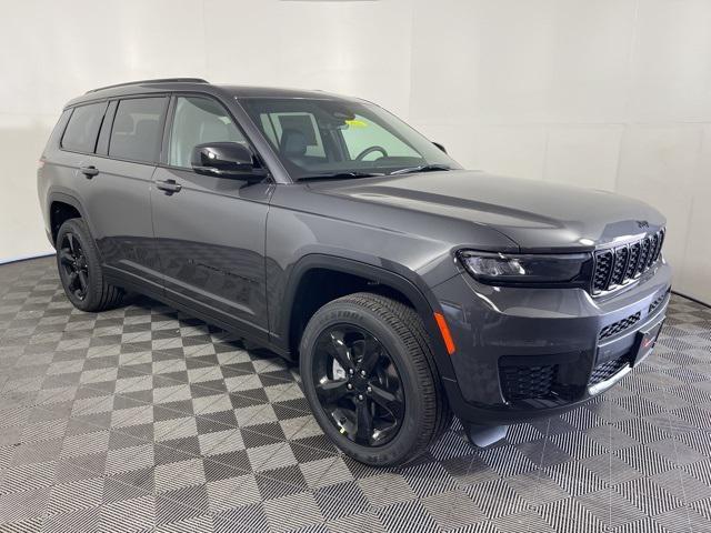 new 2025 Jeep Grand Cherokee car, priced at $42,096
