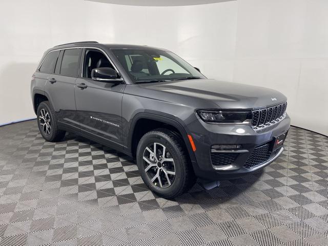 new 2025 Jeep Grand Cherokee car, priced at $43,060