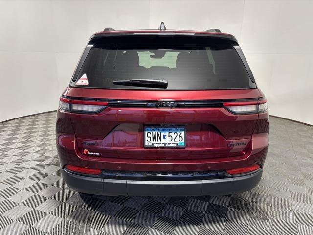 new 2025 Jeep Grand Cherokee car, priced at $42,289