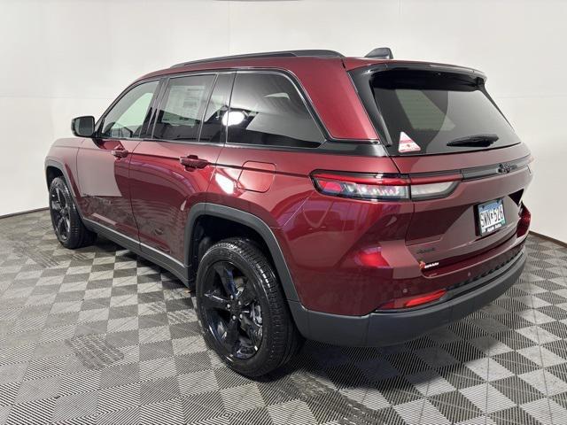 new 2025 Jeep Grand Cherokee car, priced at $42,289