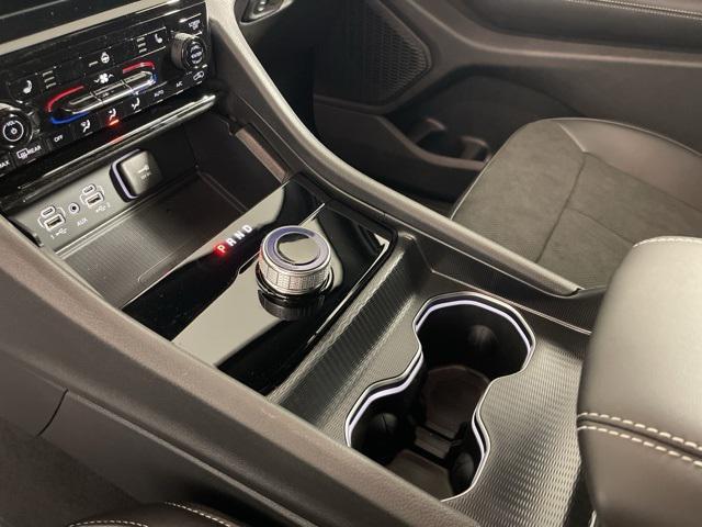 new 2025 Jeep Grand Cherokee car, priced at $41,557