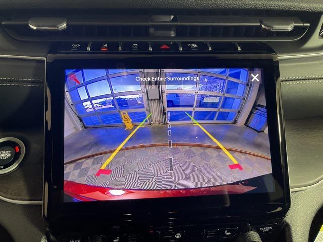 new 2025 Jeep Grand Cherokee car, priced at $48,181