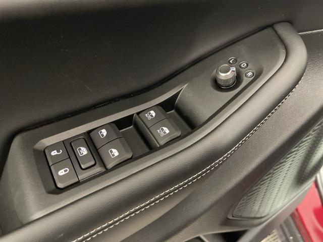 new 2025 Jeep Grand Cherokee car, priced at $48,181