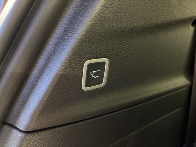 new 2026 Chrysler Pacifica car, priced at $42,483