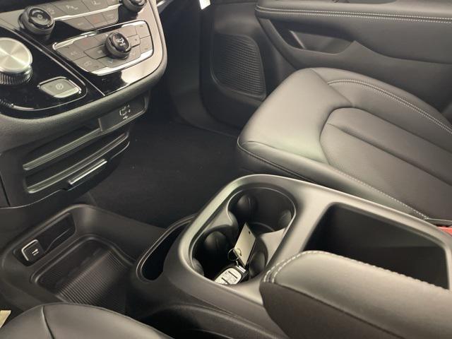 new 2026 Chrysler Pacifica car, priced at $42,483