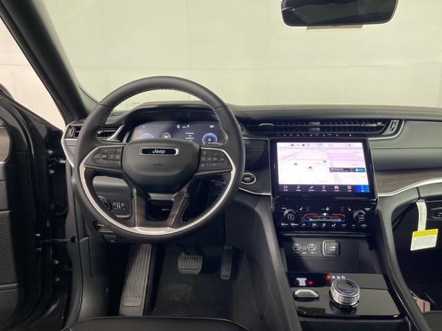 new 2025 Jeep Grand Cherokee car, priced at $48,181
