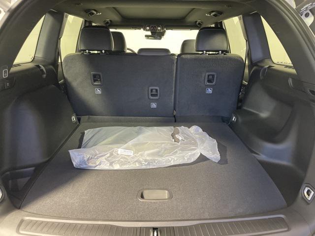 new 2025 Jeep Grand Cherokee car, priced at $44,006