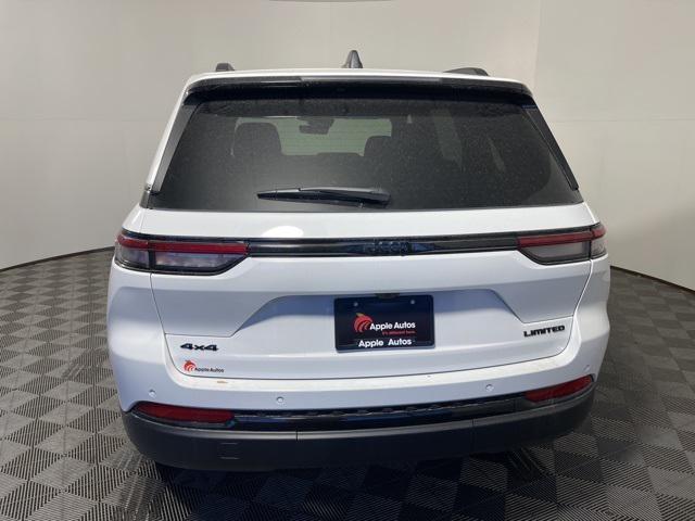 new 2025 Jeep Grand Cherokee car, priced at $44,006