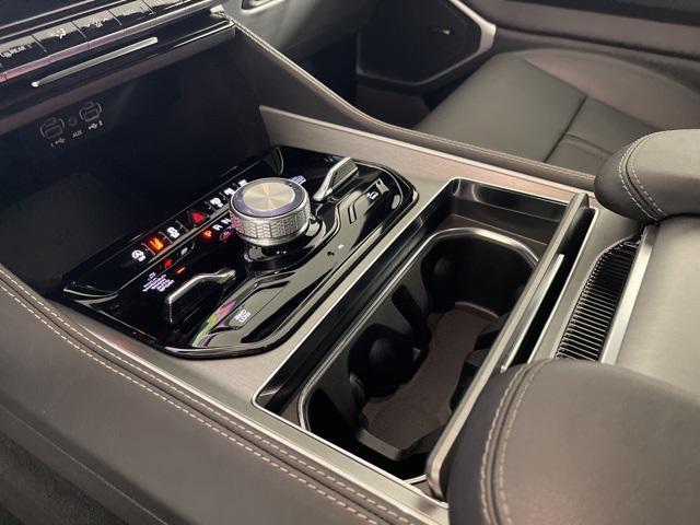 new 2025 Jeep Wagoneer car, priced at $80,387