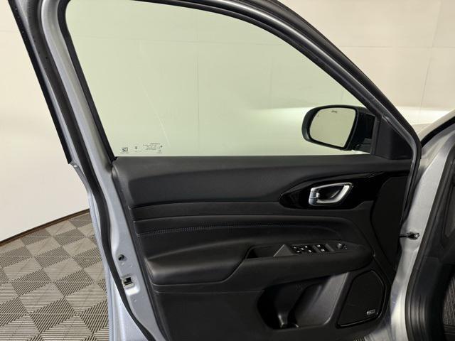 new 2025 Jeep Compass car, priced at $31,542