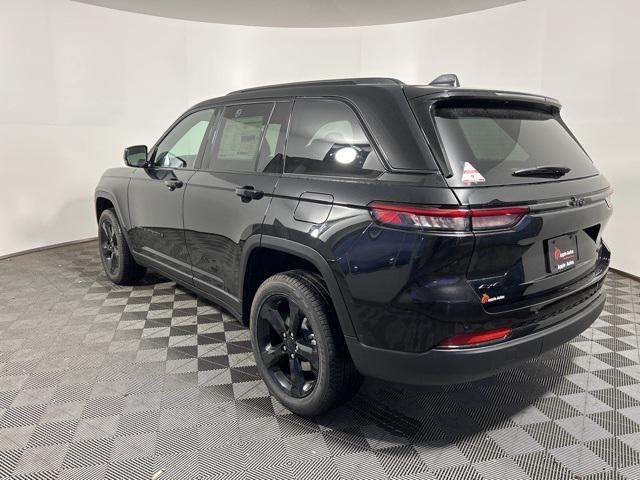 new 2025 Jeep Grand Cherokee car, priced at $50,398