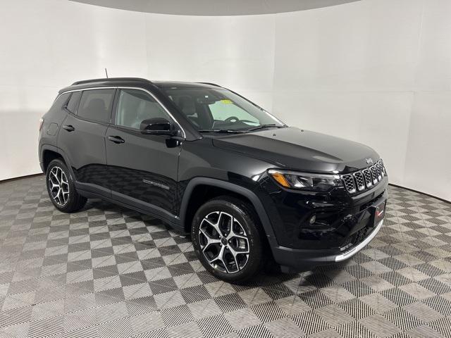 new 2025 Jeep Compass car, priced at $31,995