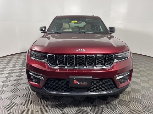 new 2025 Jeep Grand Cherokee car, priced at $43,622