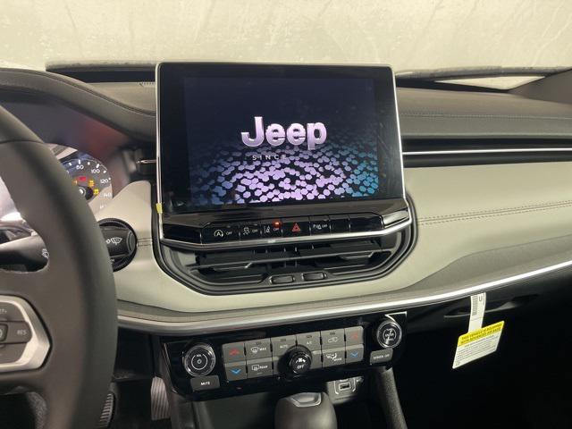 new 2026 Jeep Compass car, priced at $33,250