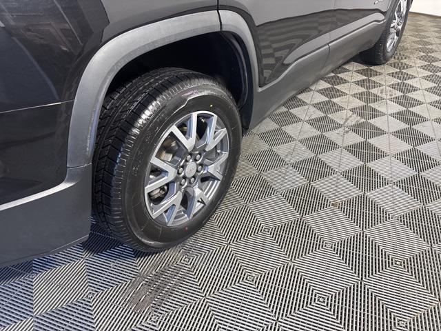used 2023 GMC Acadia car, priced at $31,333