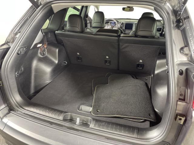 used 2022 Jeep Cherokee car, priced at $22,999