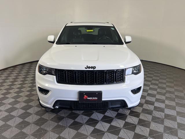 used 2022 Jeep Grand Cherokee car, priced at $27,999